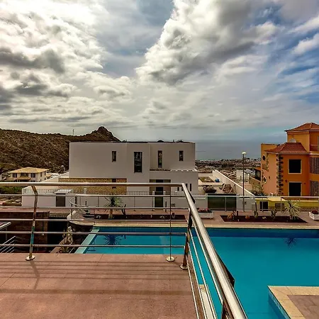 Josefina Vila Costa Adeje (Tenerife)